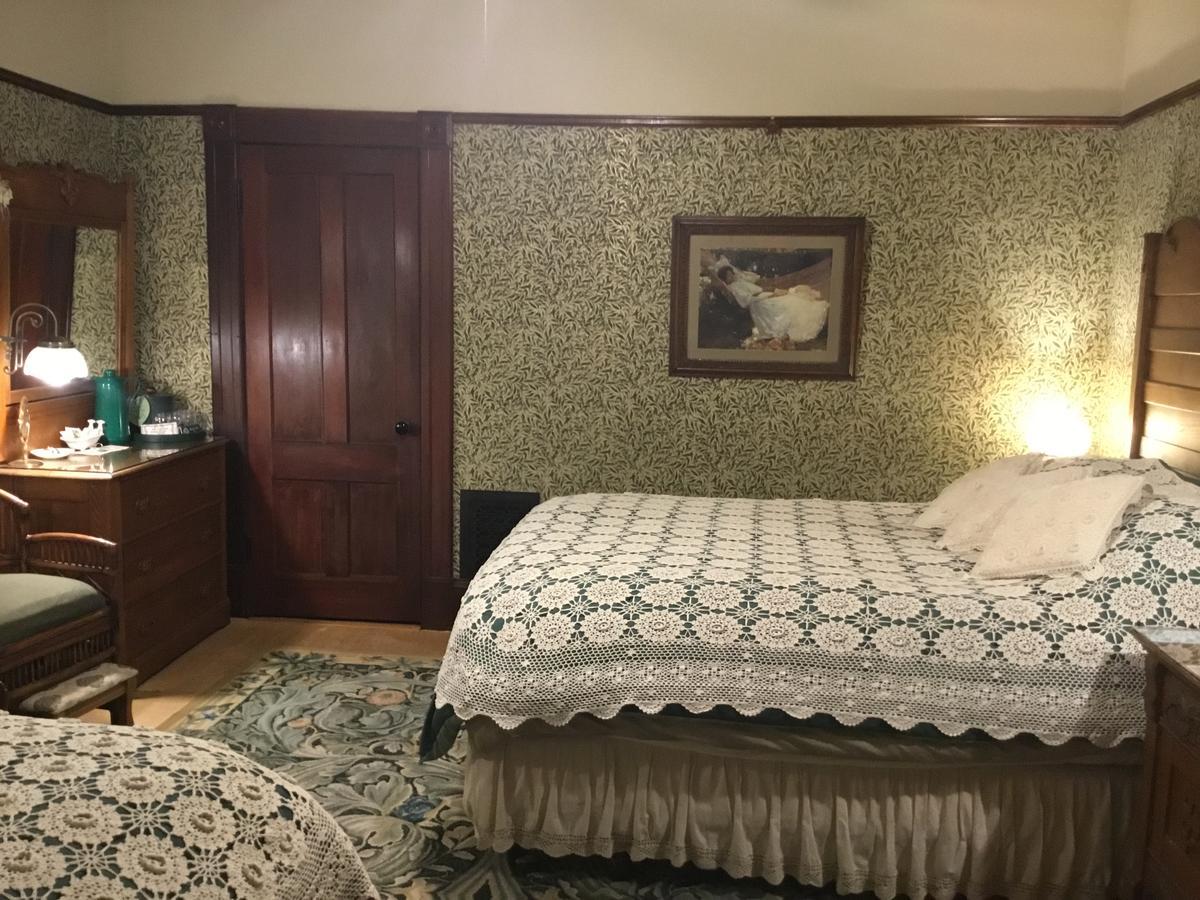 Allen House Inn 애머스트 외부 사진