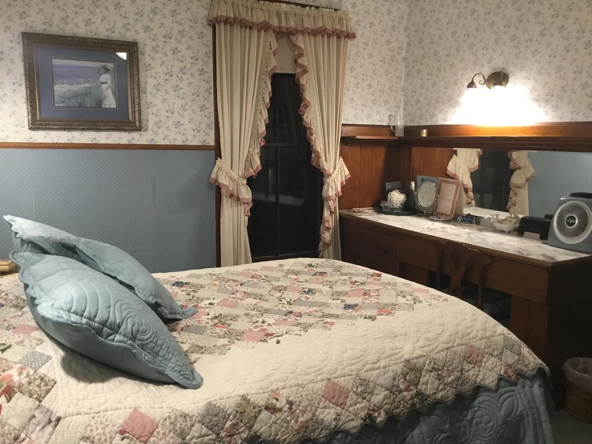 Allen House Inn 애머스트 외부 사진