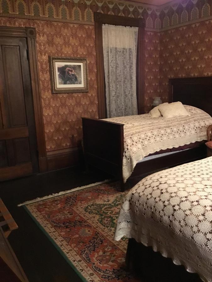 Allen House Inn 애머스트 외부 사진