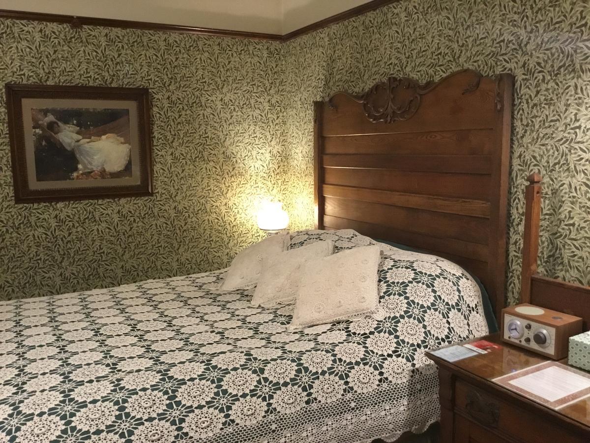 Allen House Inn 애머스트 외부 사진