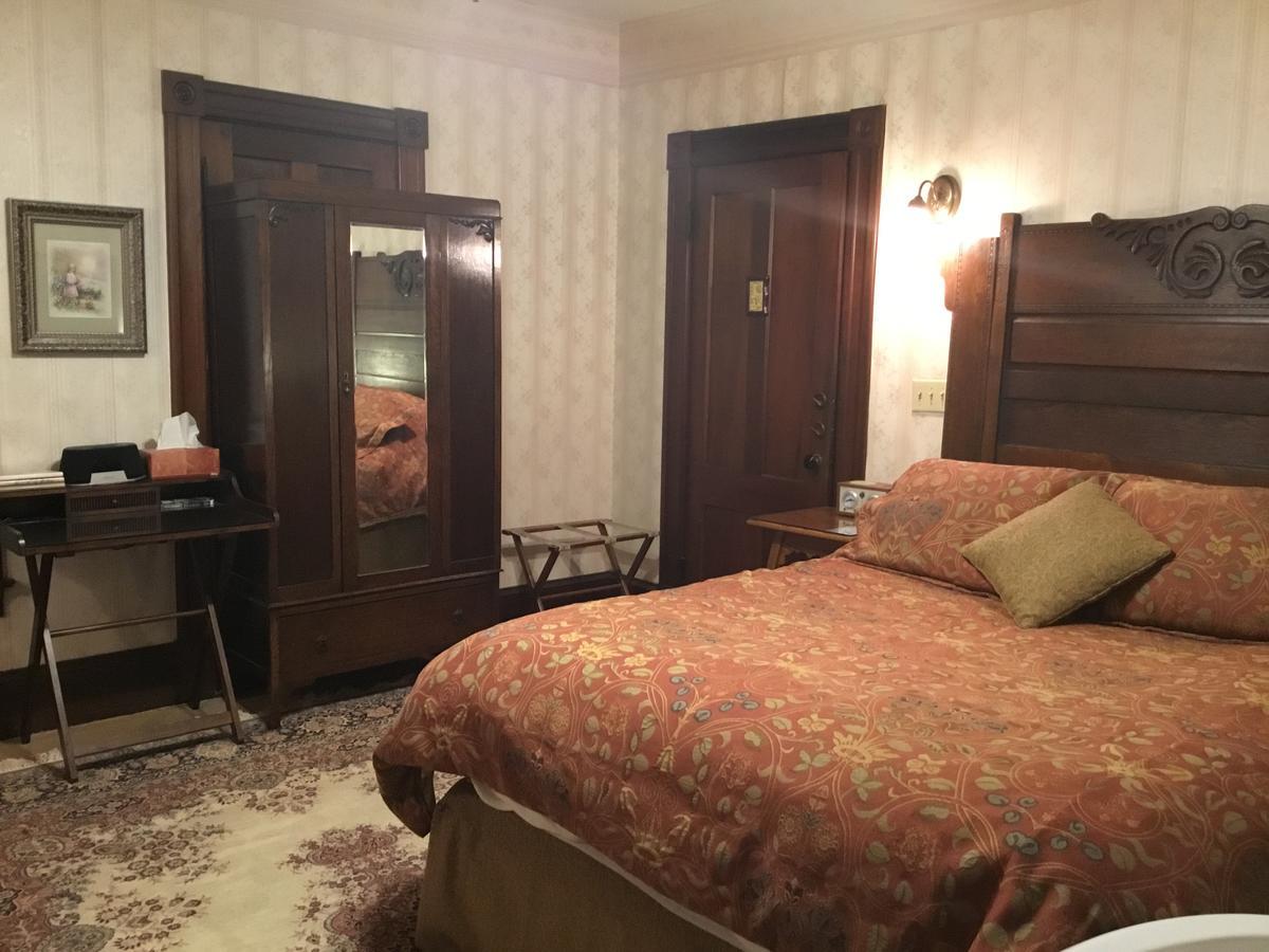 Allen House Inn 애머스트 외부 사진