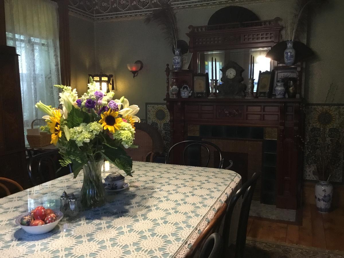 Allen House Inn 애머스트 외부 사진